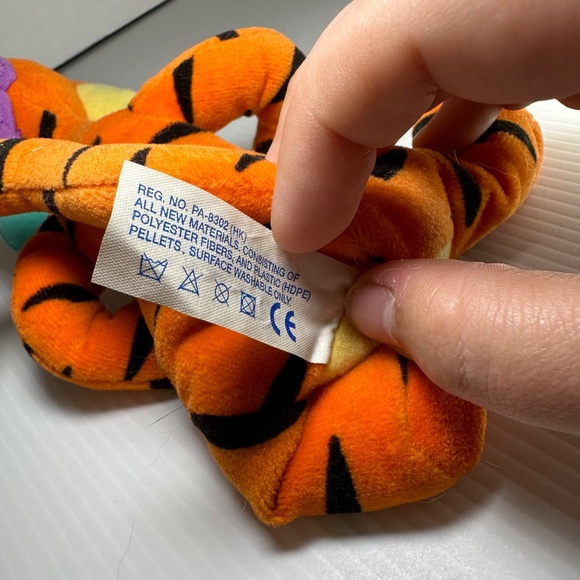 Disney ‘s Winnie The Pooh’s Tigger Star Bean Plush Mattel - Picture 9 of 10